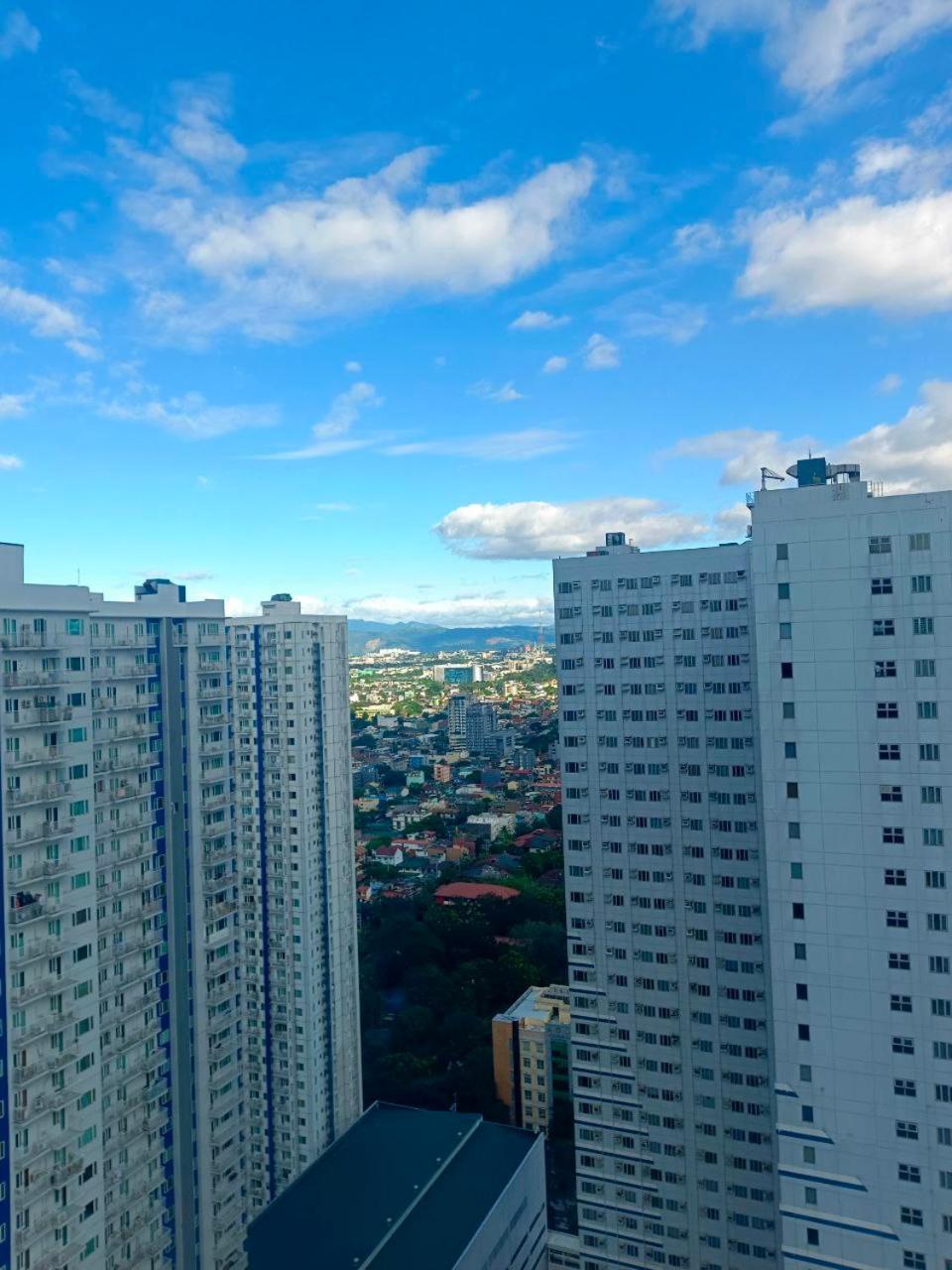 Smdc Grass Residences Кесон Сити Екстериор снимка